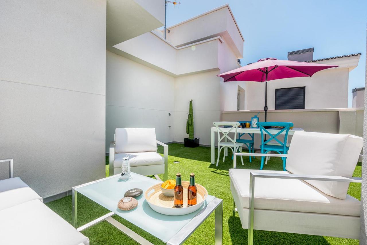 Апартаменти Atico Con Terraza Ac 1Hab En El Centro Y Piscina Comunitaria Малага Екстер'єр фото