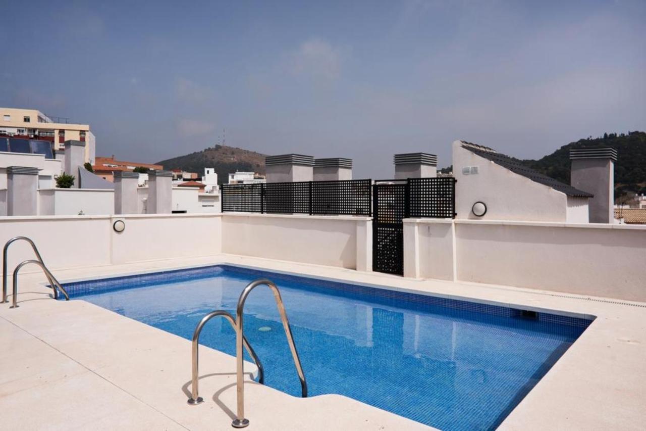 Апартаменти Atico Con Terraza Ac 1Hab En El Centro Y Piscina Comunitaria Малага Екстер'єр фото